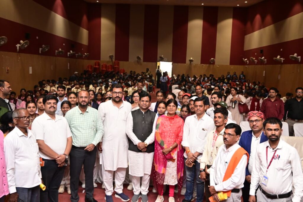 विकसित भारत @2047 के संकल्प को साकार करने में युवाओं की होगी निर्णायक भूमिका : विश्व विजय सिंह तोमर