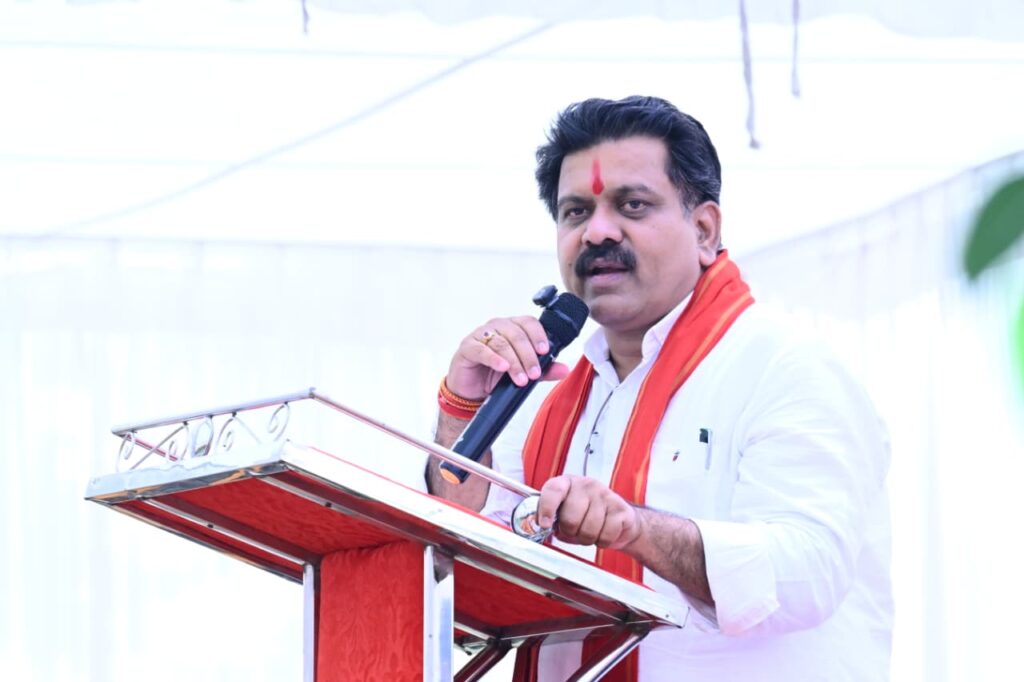 पीएम आवास निर्माण में गड़बड़ी और गरीबों के हक की राशि में हेराफेरी कतई बर्दाश्त नहीं, दोषियों पर होगी सख्त कार्रवाई – उप मुख्यमंत्री विजय शर्मा